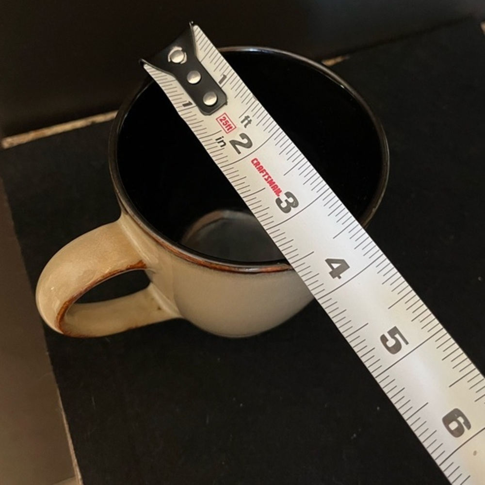 Pfaltzgraff Taos Cream/Tan and Black Ceramic Mugs 12 oz. Set of Two - Picture 12 of 12